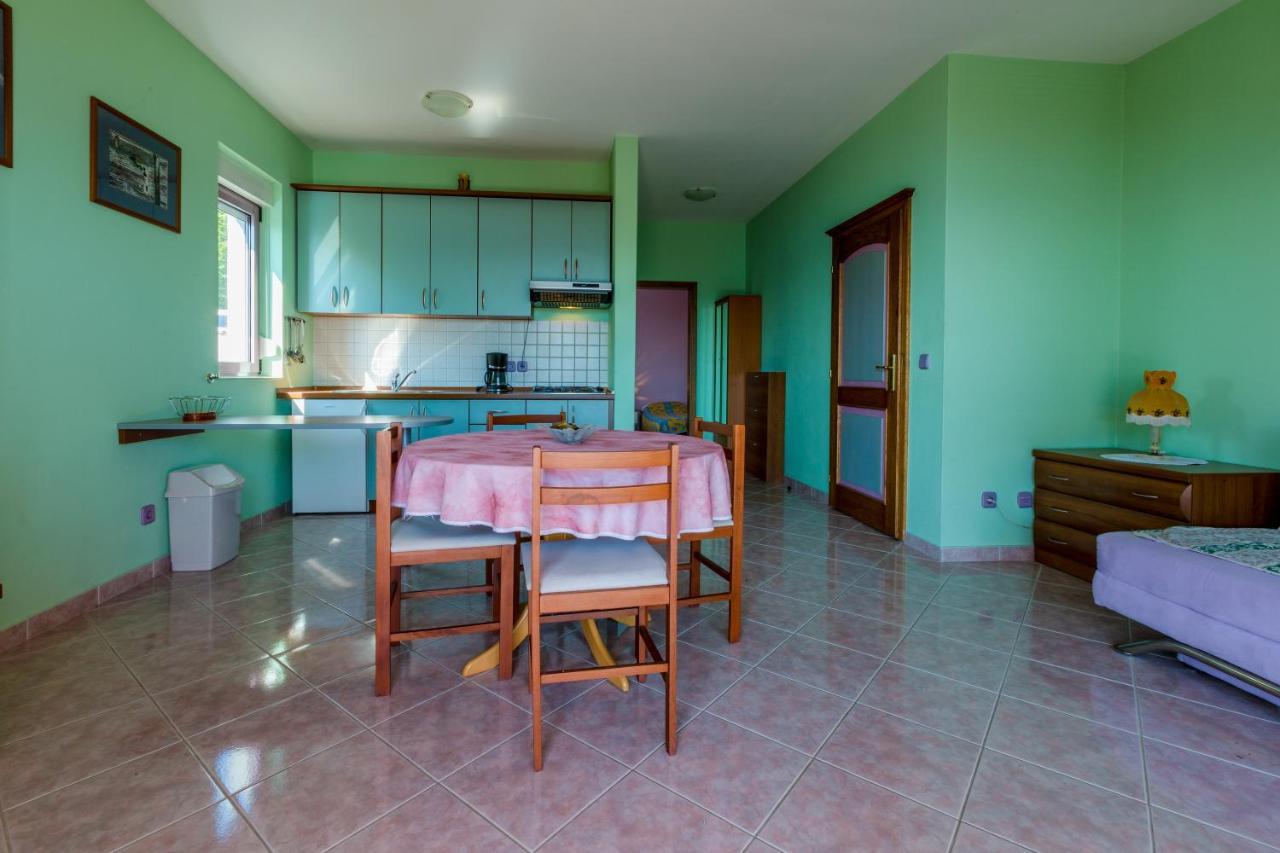 Apartmani Rino Dramalj Exteriér fotografie