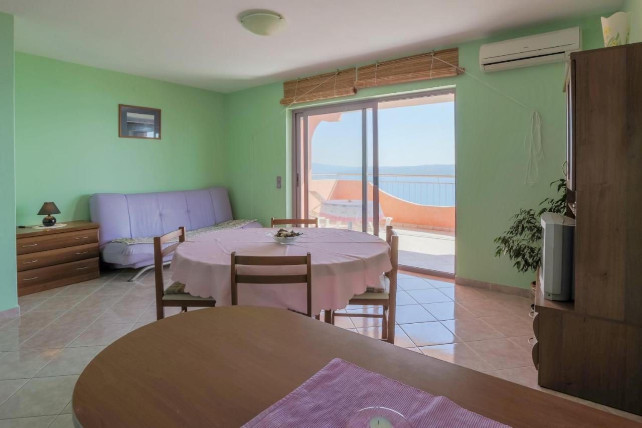 Apartmani Rino Dramalj Exteriér fotografie